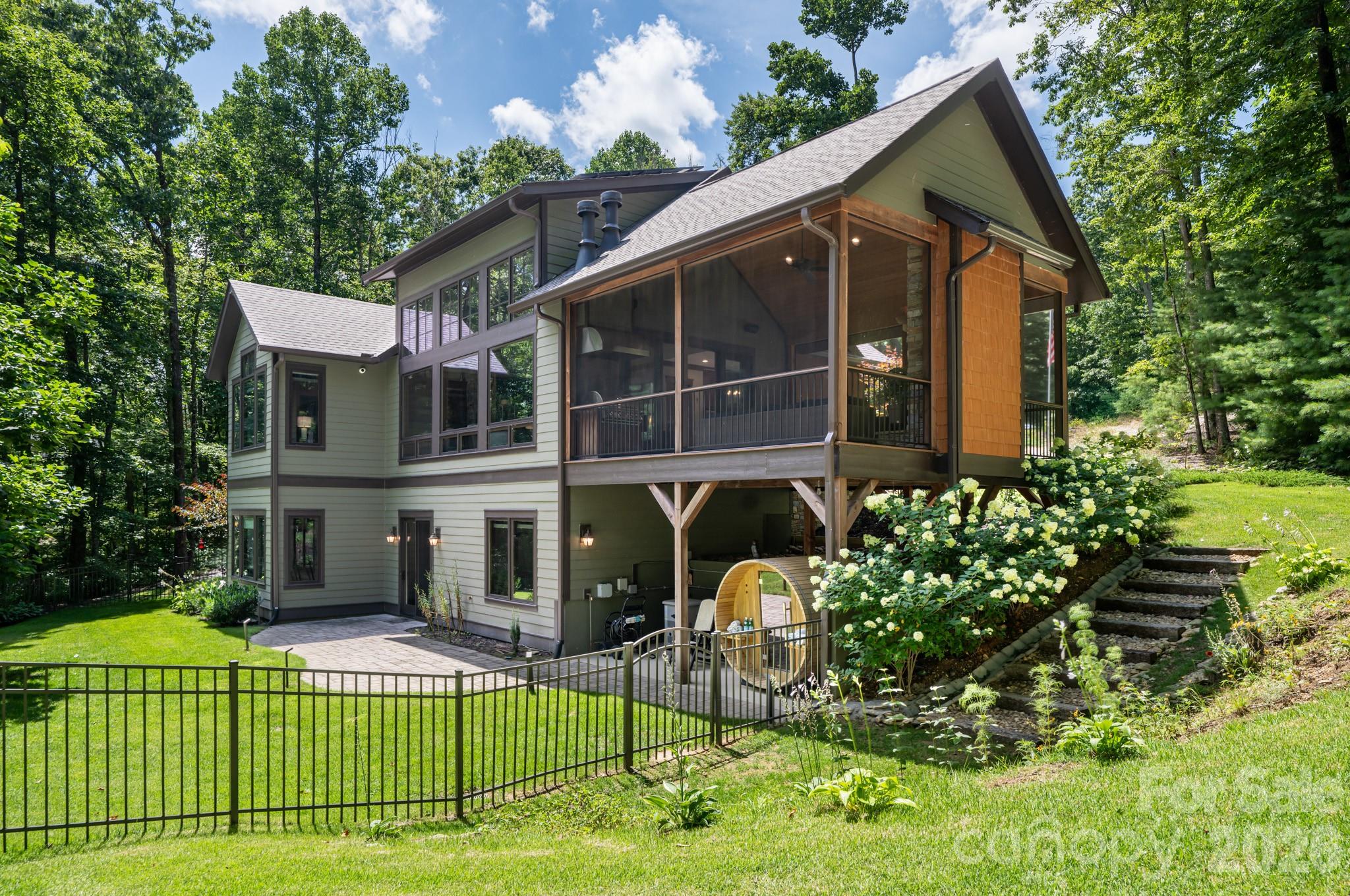 403 Thunder Mountain Road