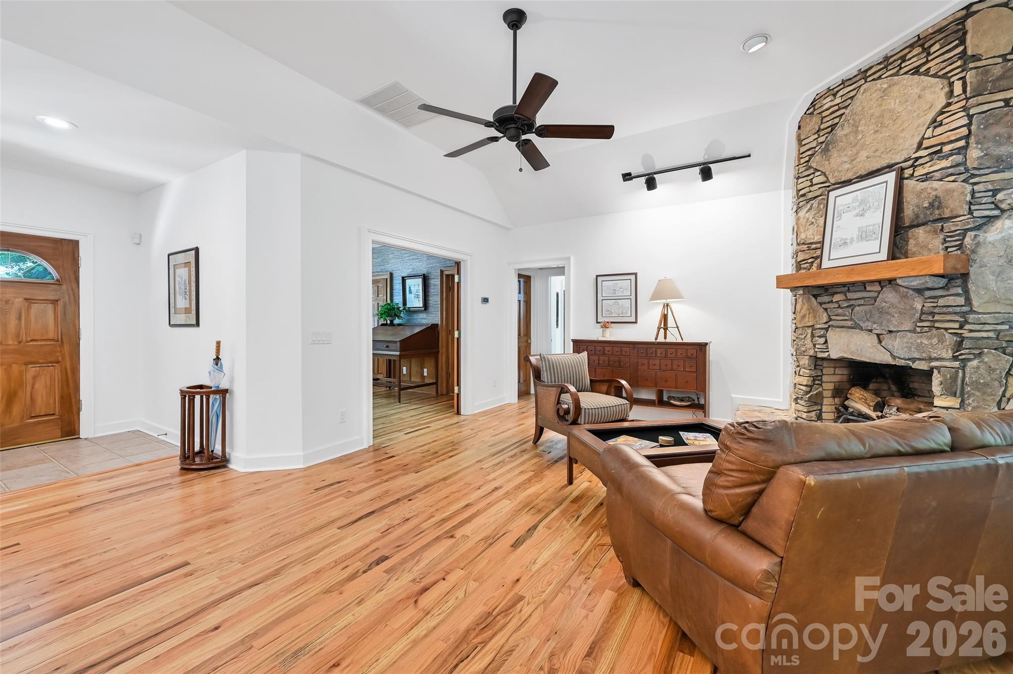 Champion Hills - Residential