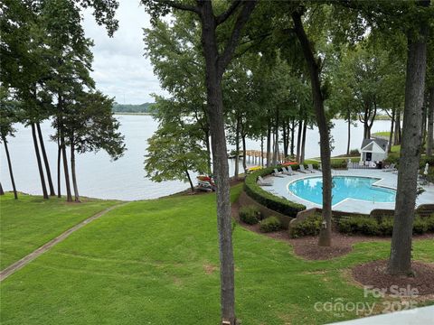 306 Northwest Drive Davidson NC 28036