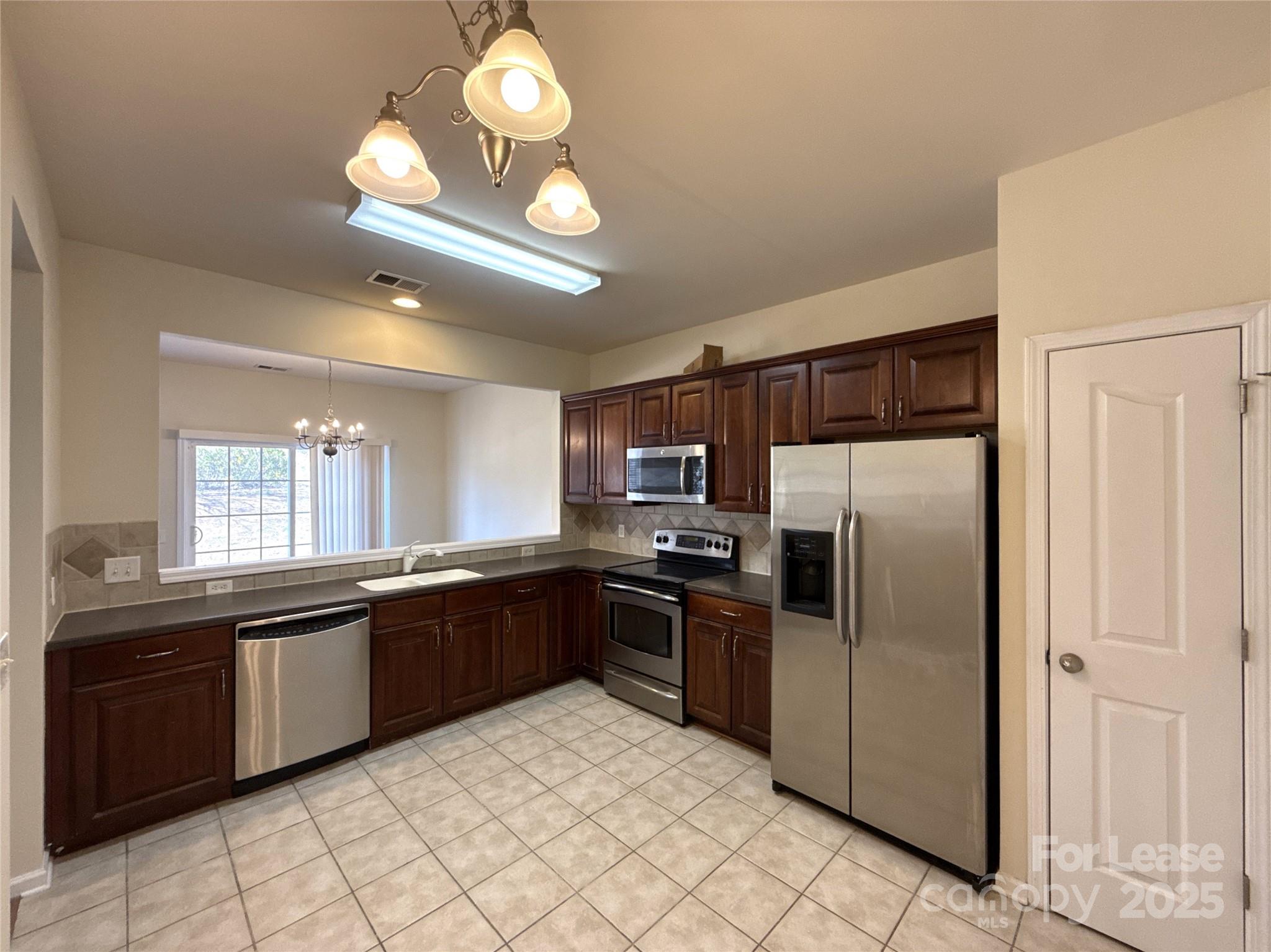 Blakeney Preserve - Residential Lease