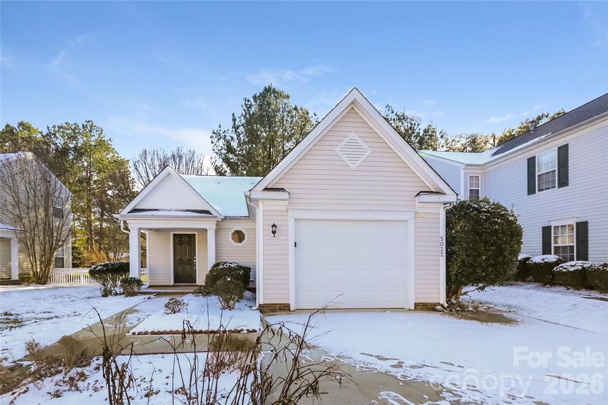 Well-maintained 3-bedroom, 3-bath home in Anthem/Oakhurst. Good condition, move-in ready with 1,542 sq. ft. Features a fenced area with deck, one-car garage, and flex space/bedroom upstairs with full bath attached. Convenient east Charlotte location near Cotswold, NoDa, and Uptown.