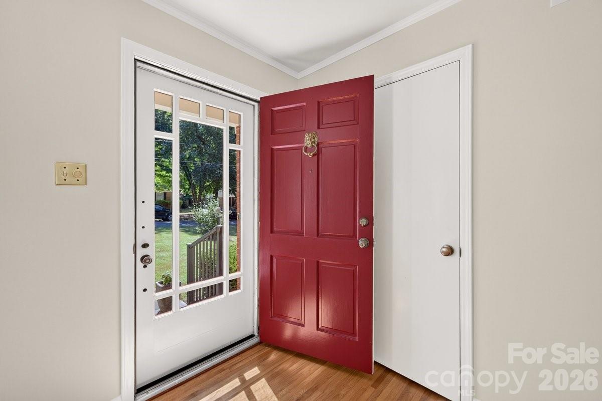 6000 Colchester Place