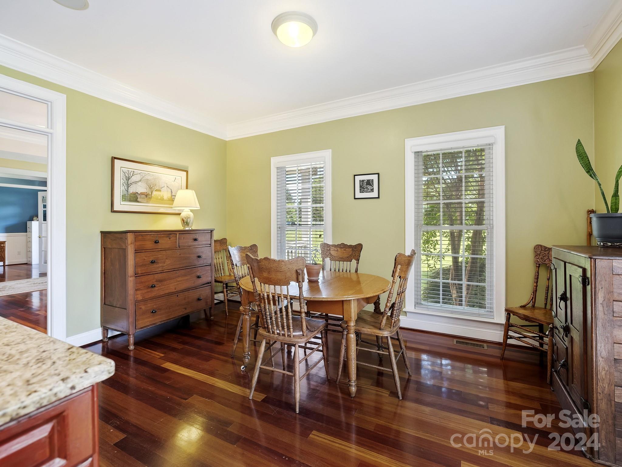 Ivy Woods - Residential