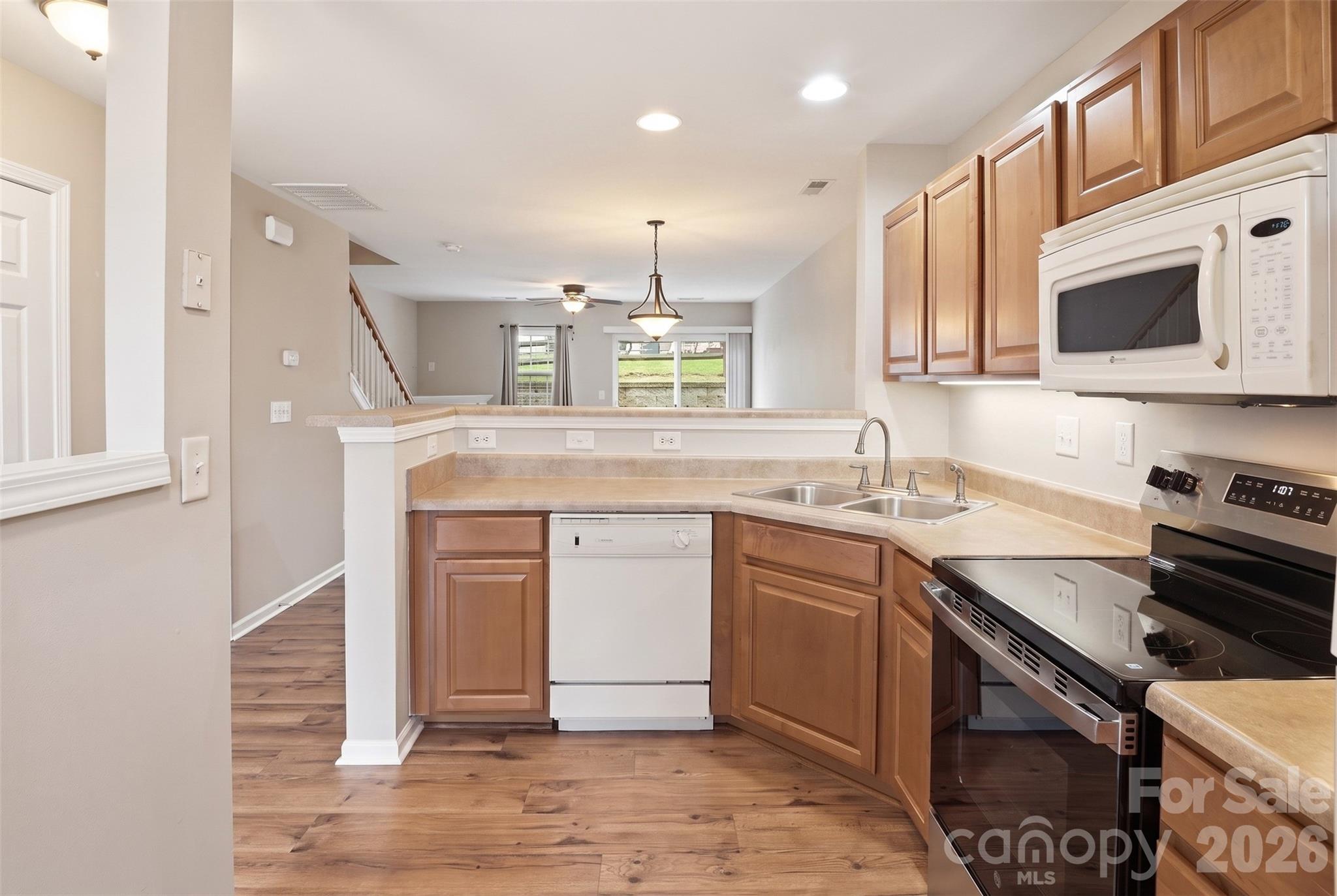 774 Rock Lake Glen
