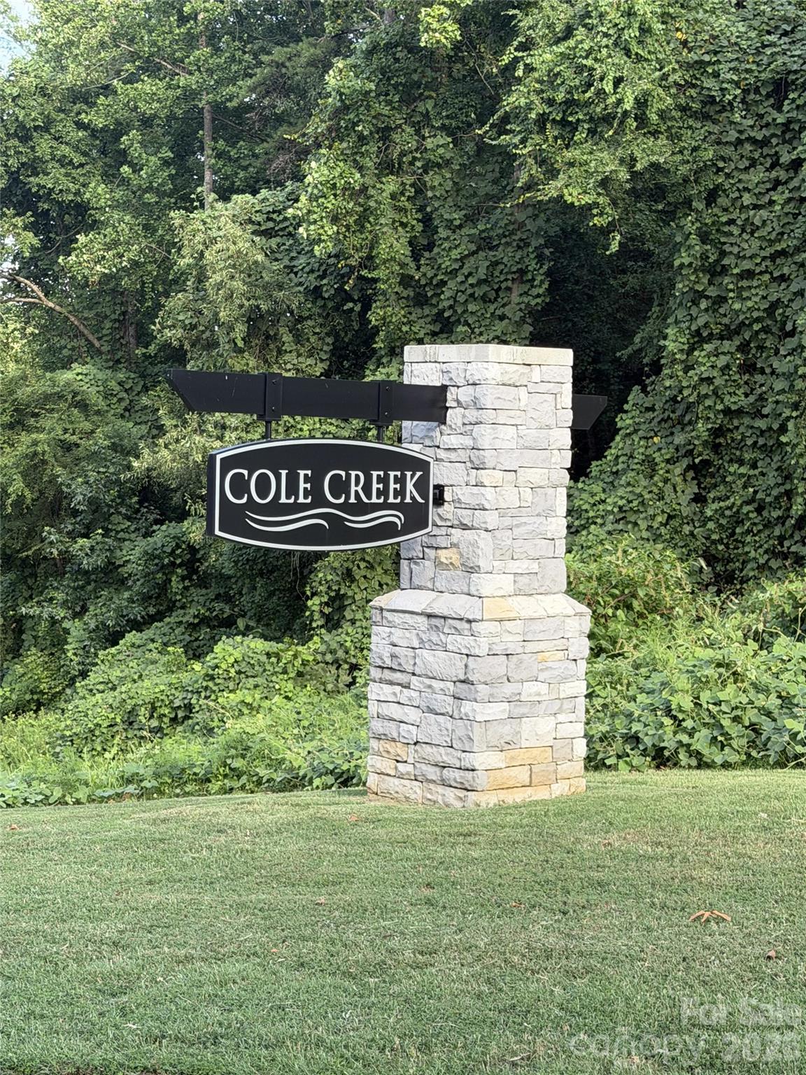 774 Rock Lake Glen