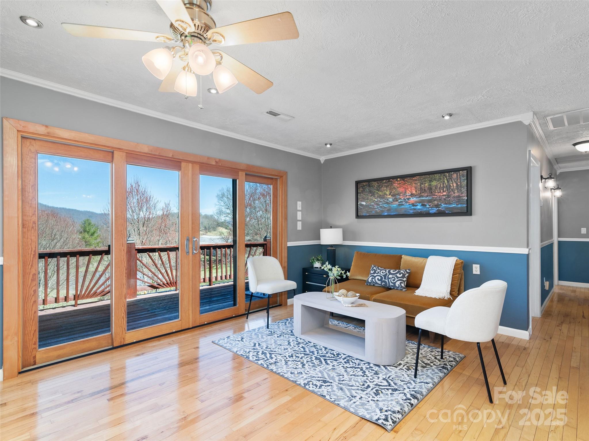 L & E Meadows - Residential