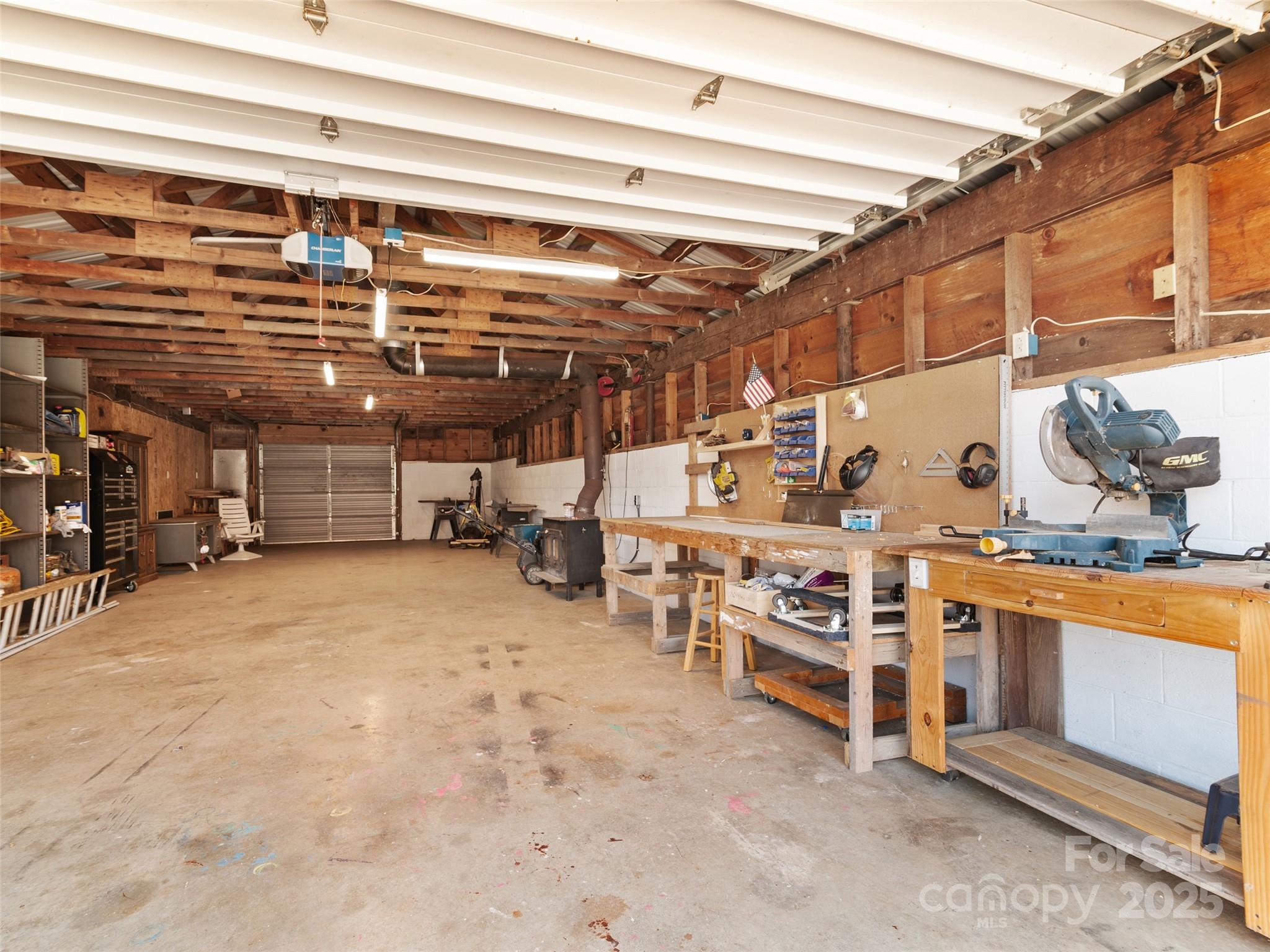 L & E Meadows - Residential