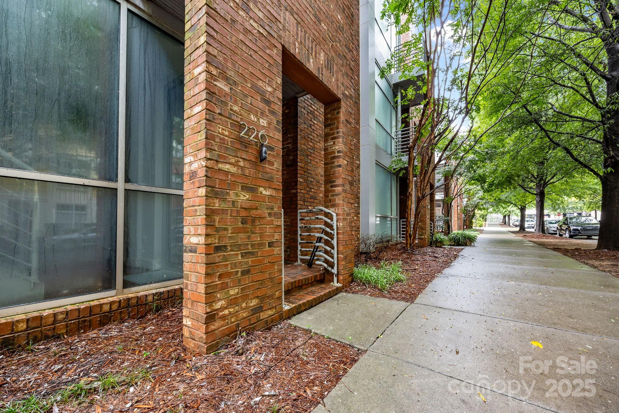 226 Magnolia Avenue