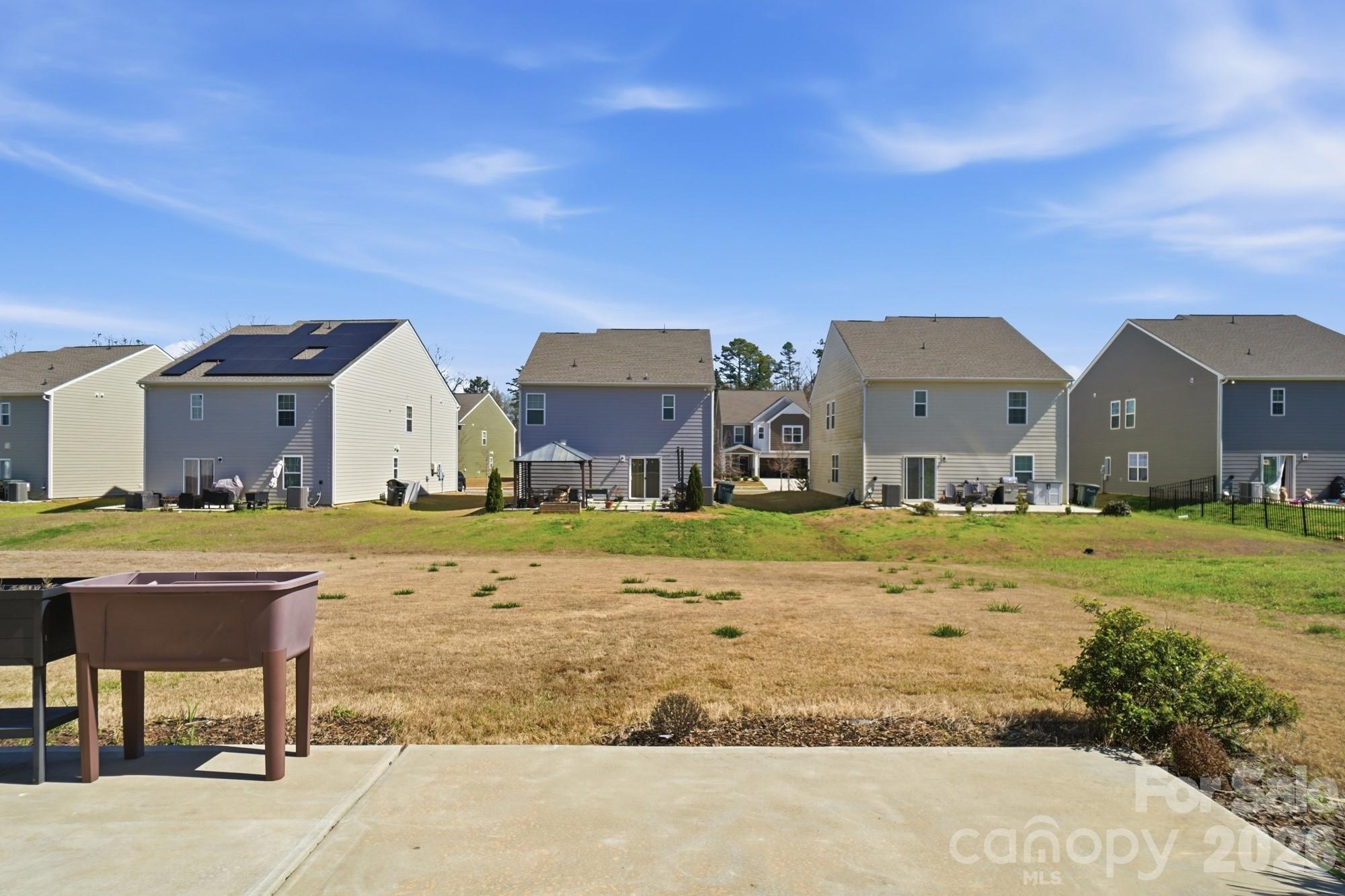 Veronica Springs - Residential