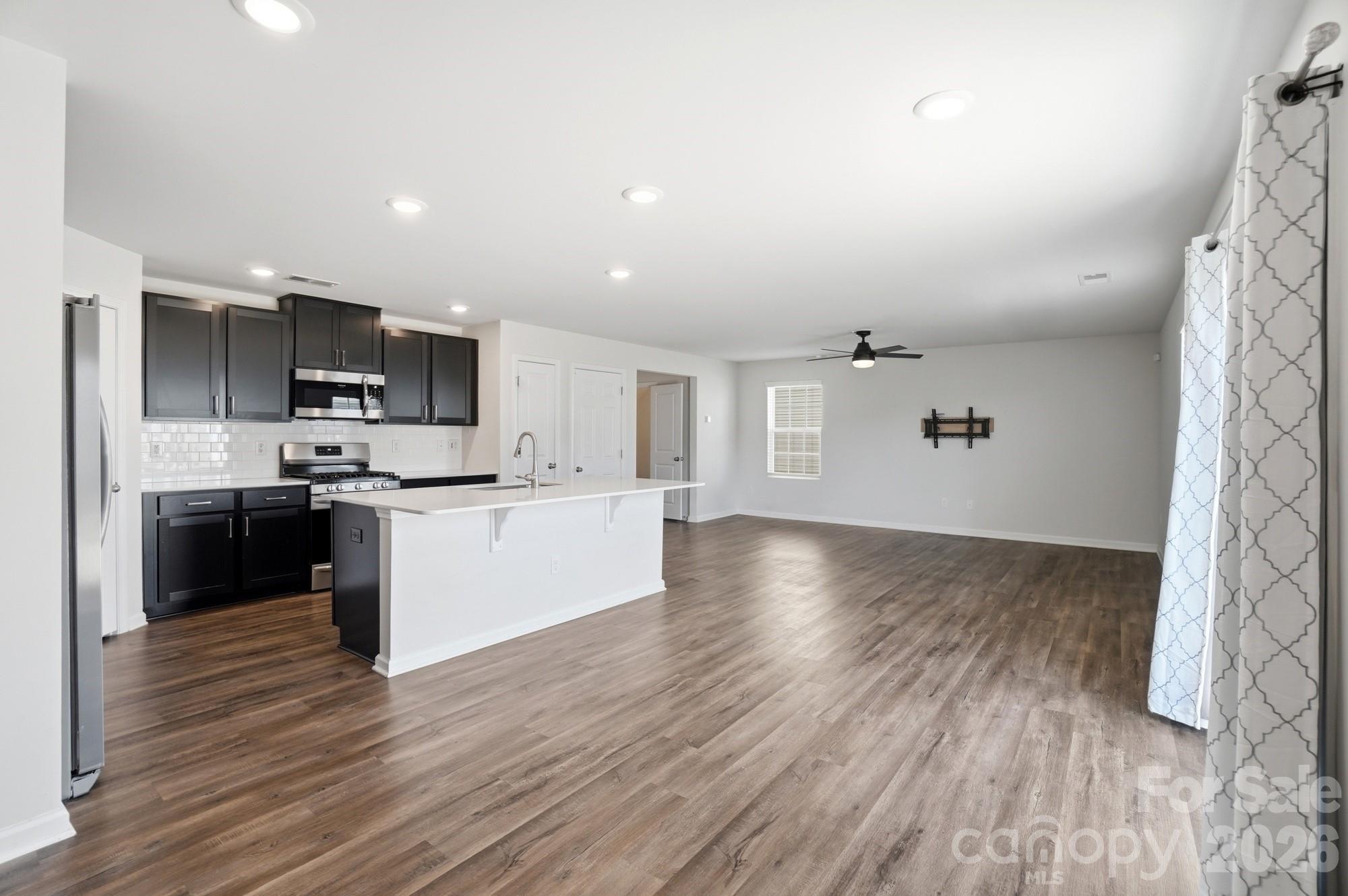 Veronica Springs - Residential