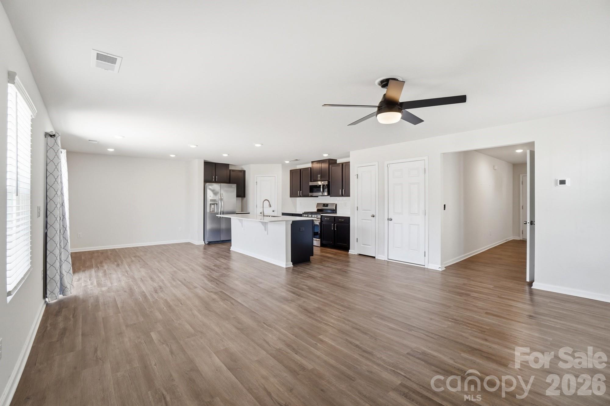 Veronica Springs - Residential