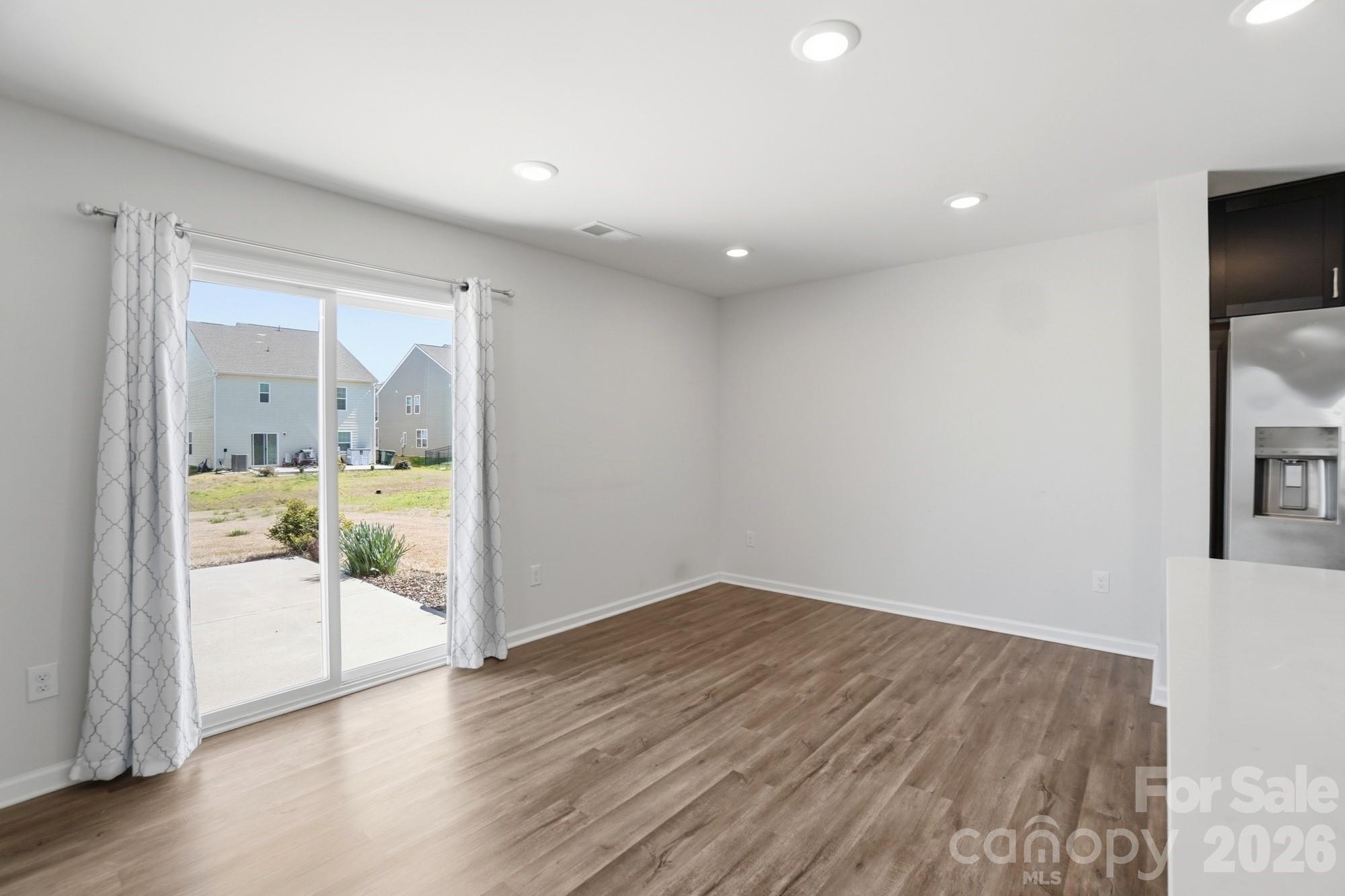 Veronica Springs - Residential