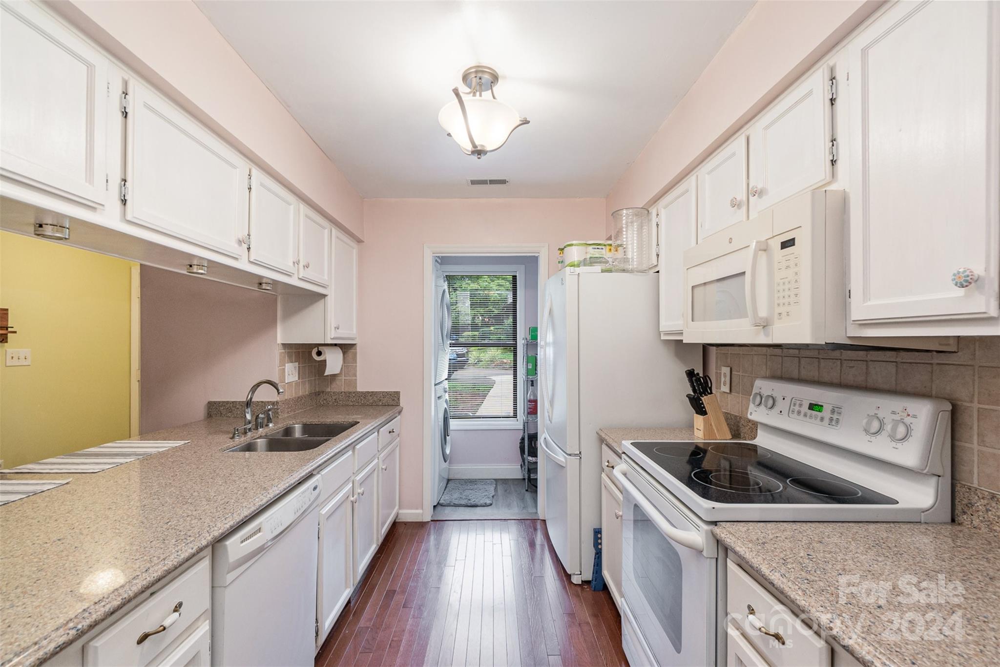 Dogwood Hills - Residential