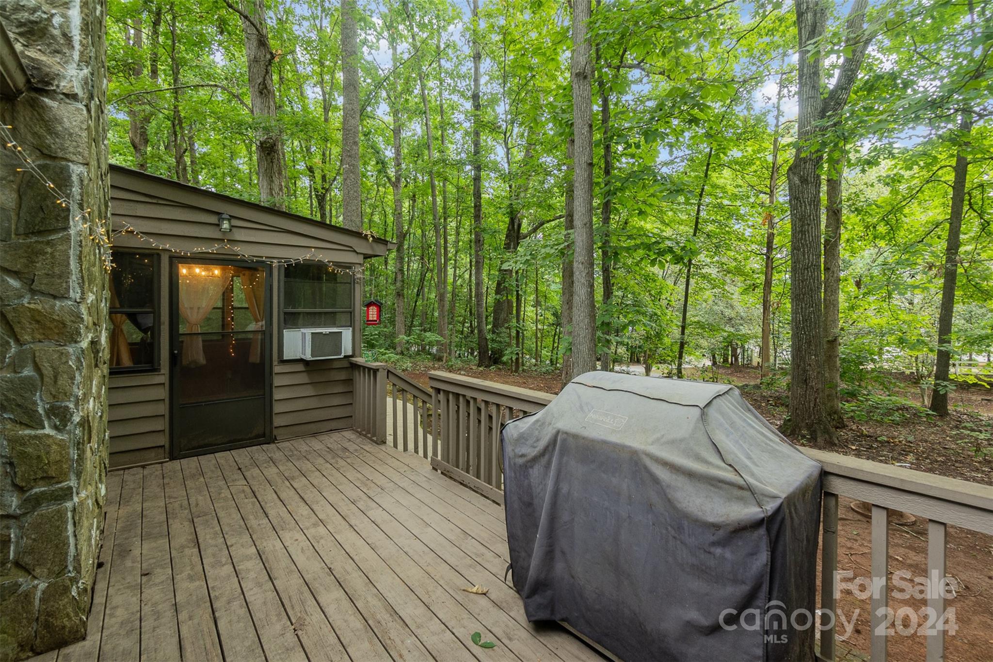 Dogwood Hills - Residential