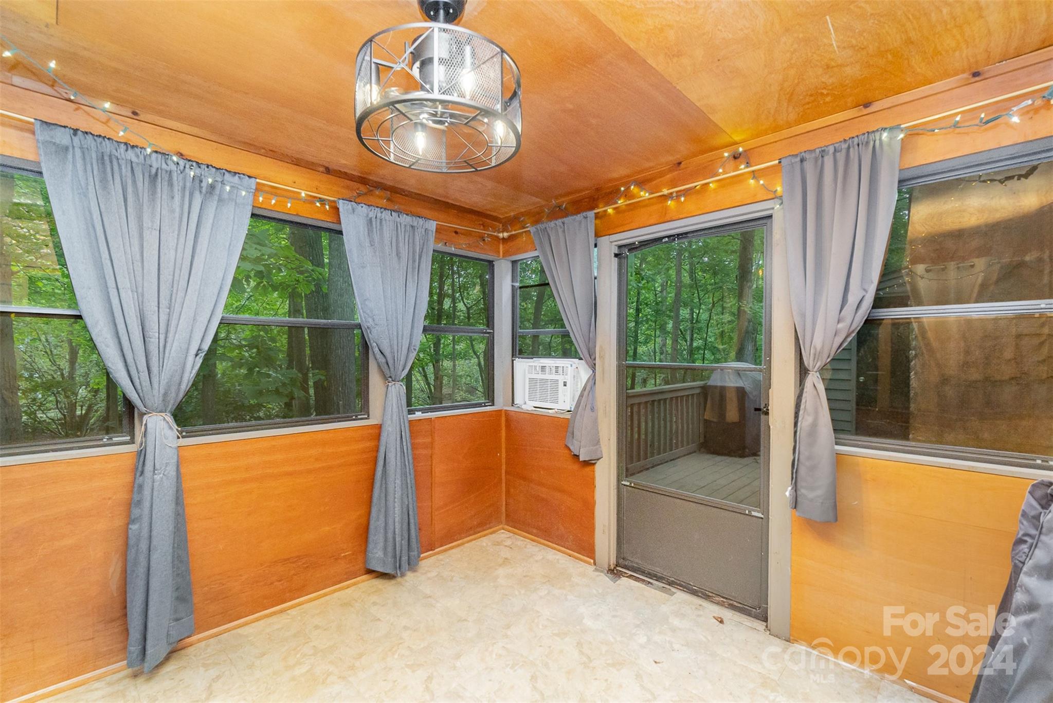 Dogwood Hills - Residential