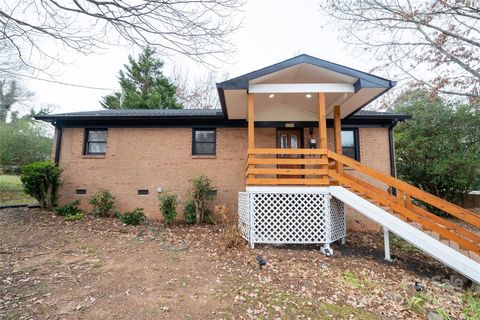 5315 Ruth Drive Charlotte NC 28215