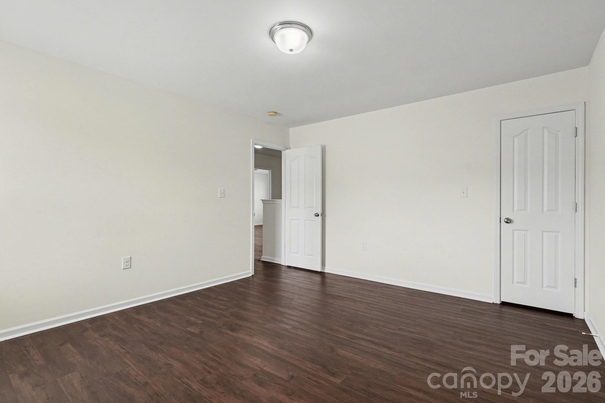 Waterlyn - Residential