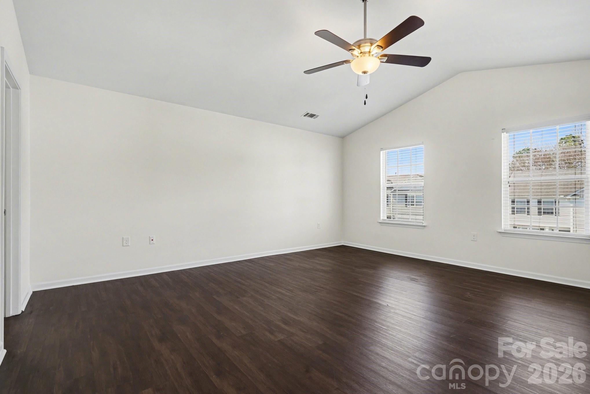 Waterlyn - Residential