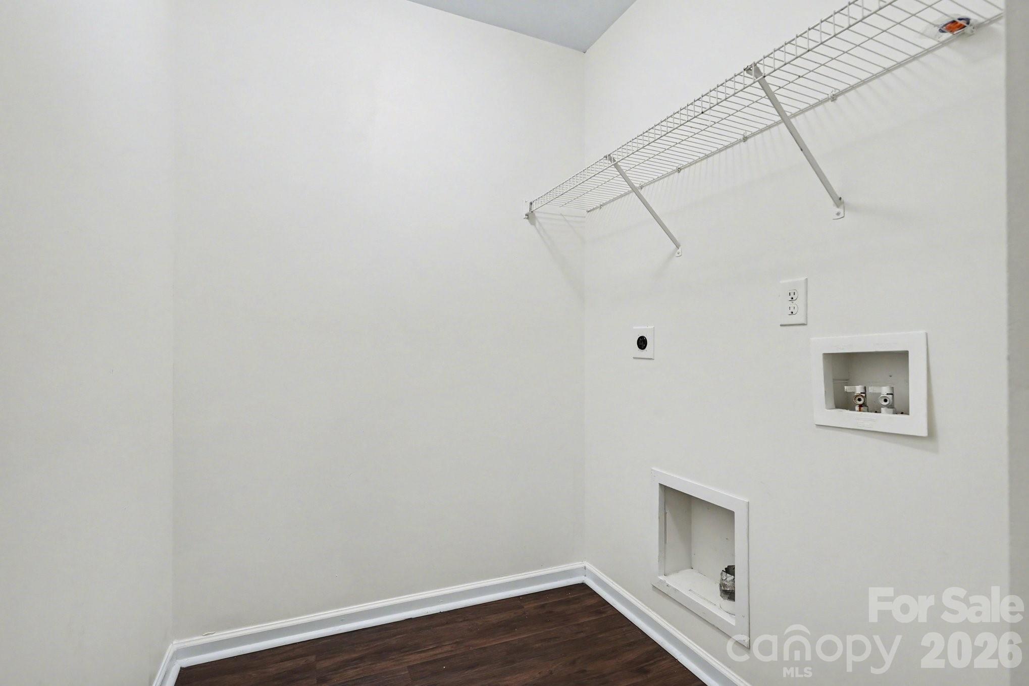 Waterlyn - Residential