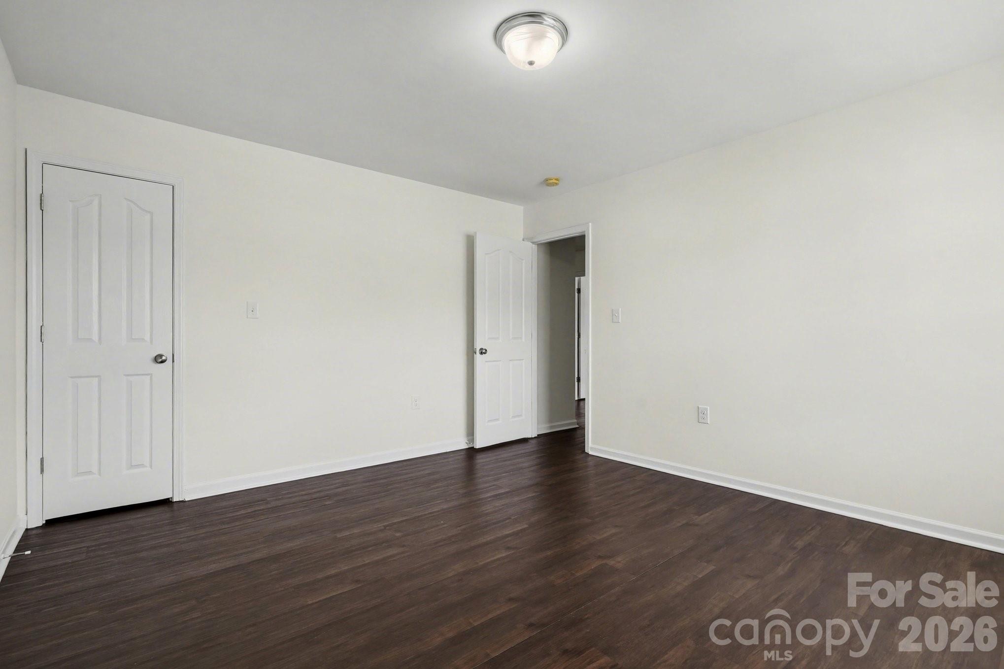 Waterlyn - Residential