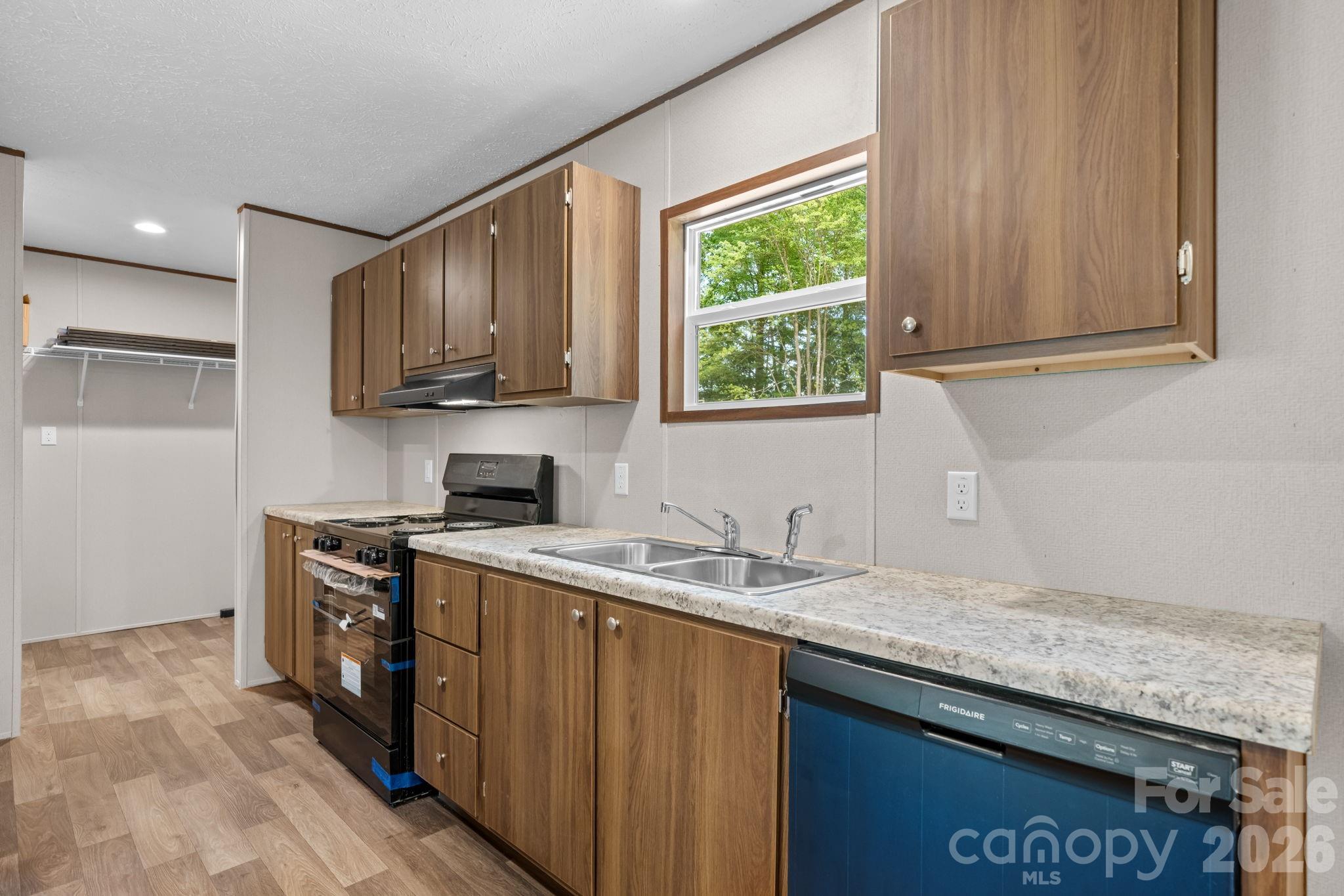 1331 Maiden Wood Circle