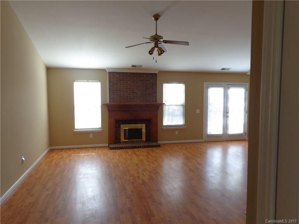 Highland Creek - Residential Lease