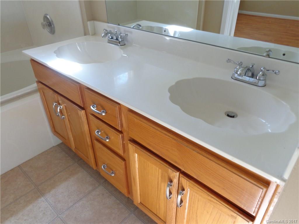 Highland Creek - Residential Lease