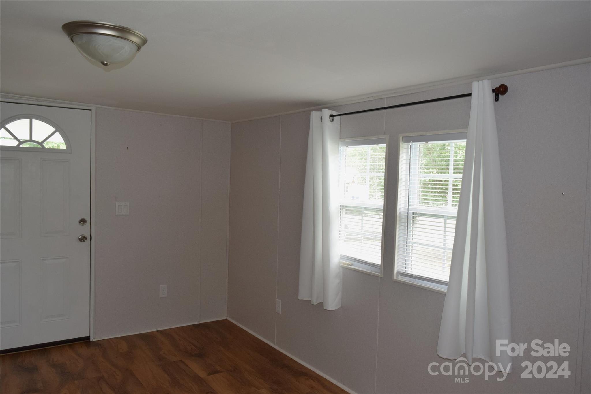 Dogwood Lakes - Residential