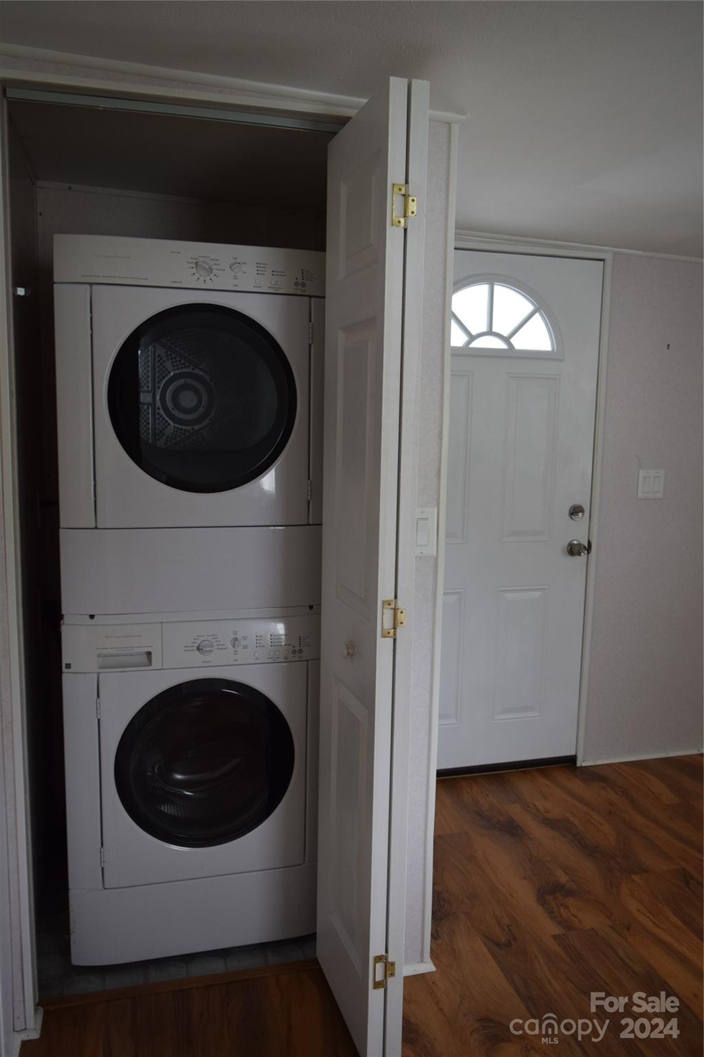 Dogwood Lakes - Residential