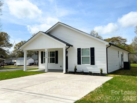 Photo of 2020 Pennsylvania Avenue, Kannapolis, NC 28083 (MLS # 4355100)