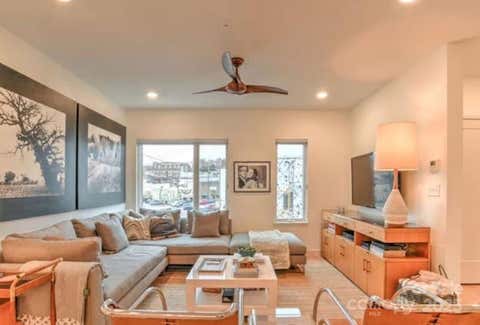 Photo for 243 Short Coxe Avenue