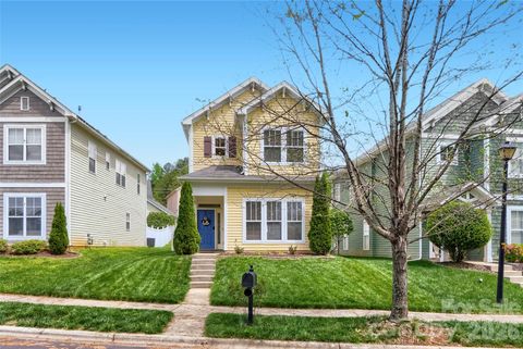 Photo of 13327 Mercer Drive, Huntersville, NC 28078 (MLS # 4366542)