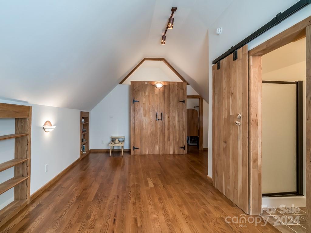 Oak Creek - Residential