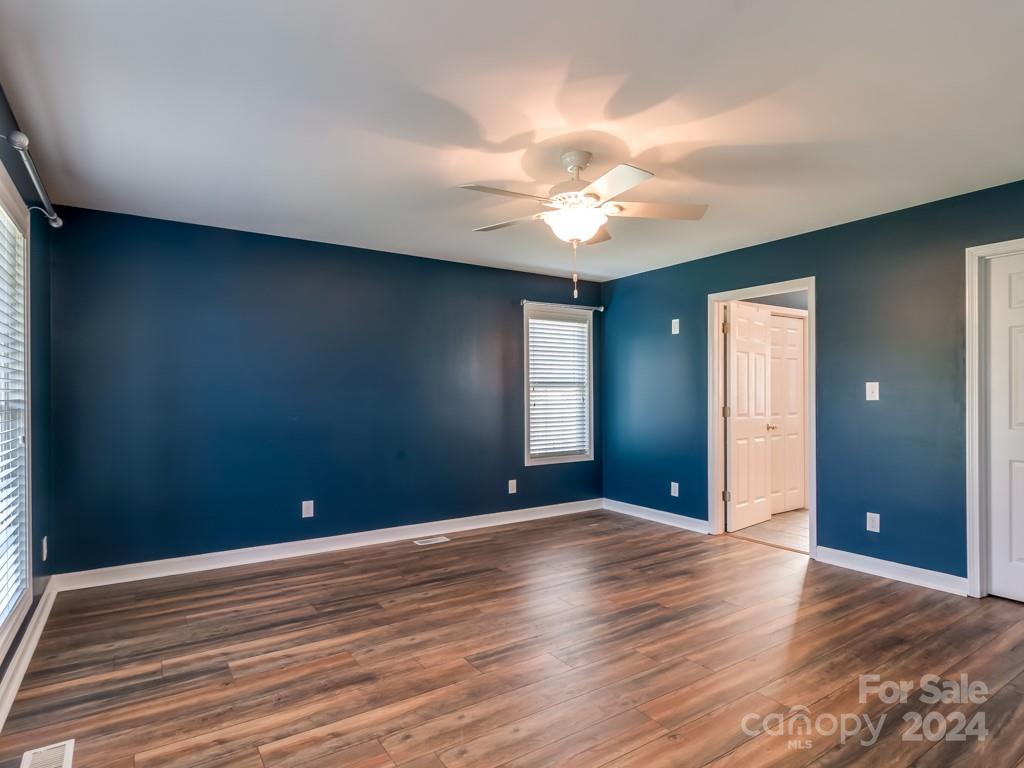 Oak Creek - Residential