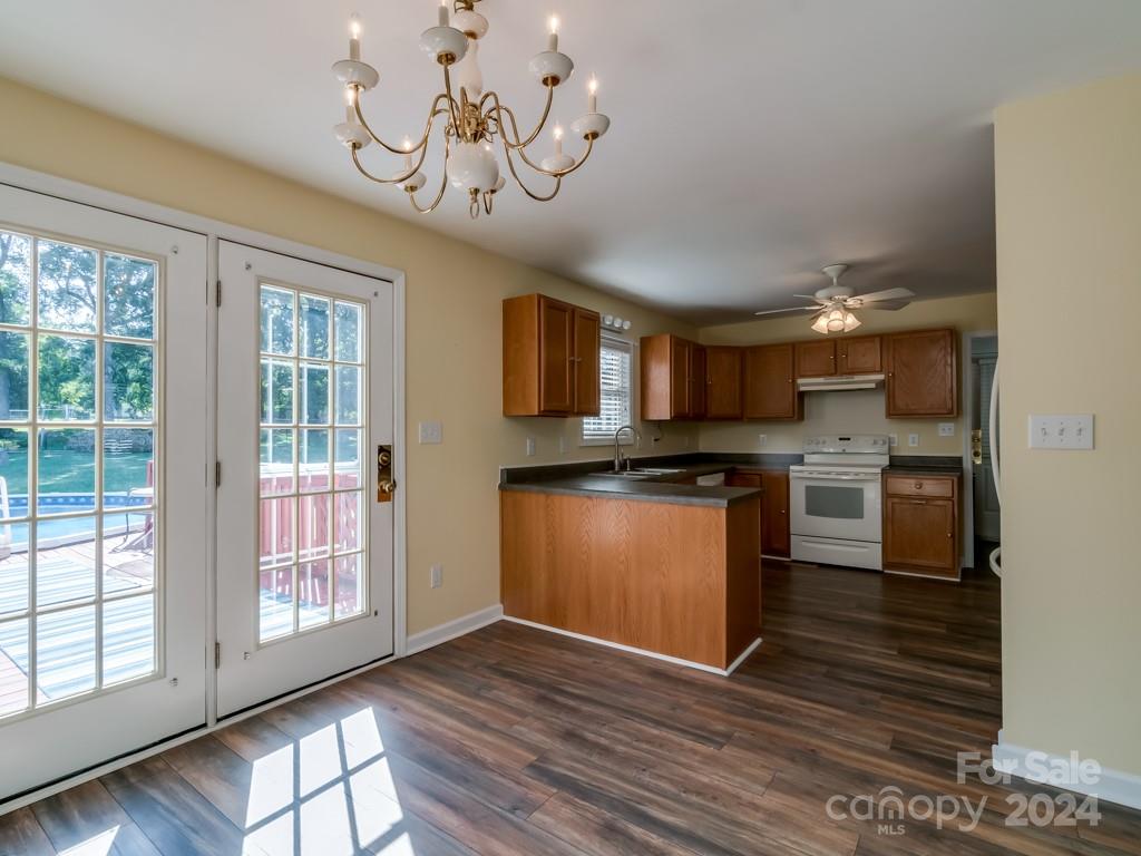 Oak Creek - Residential