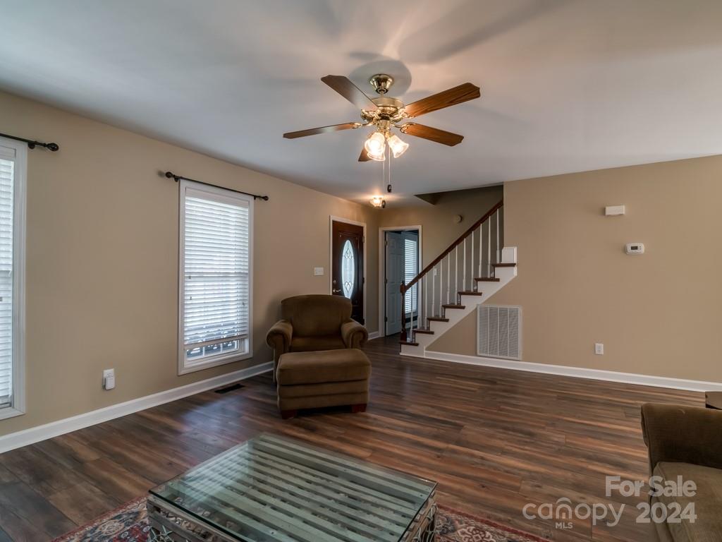 Oak Creek - Residential