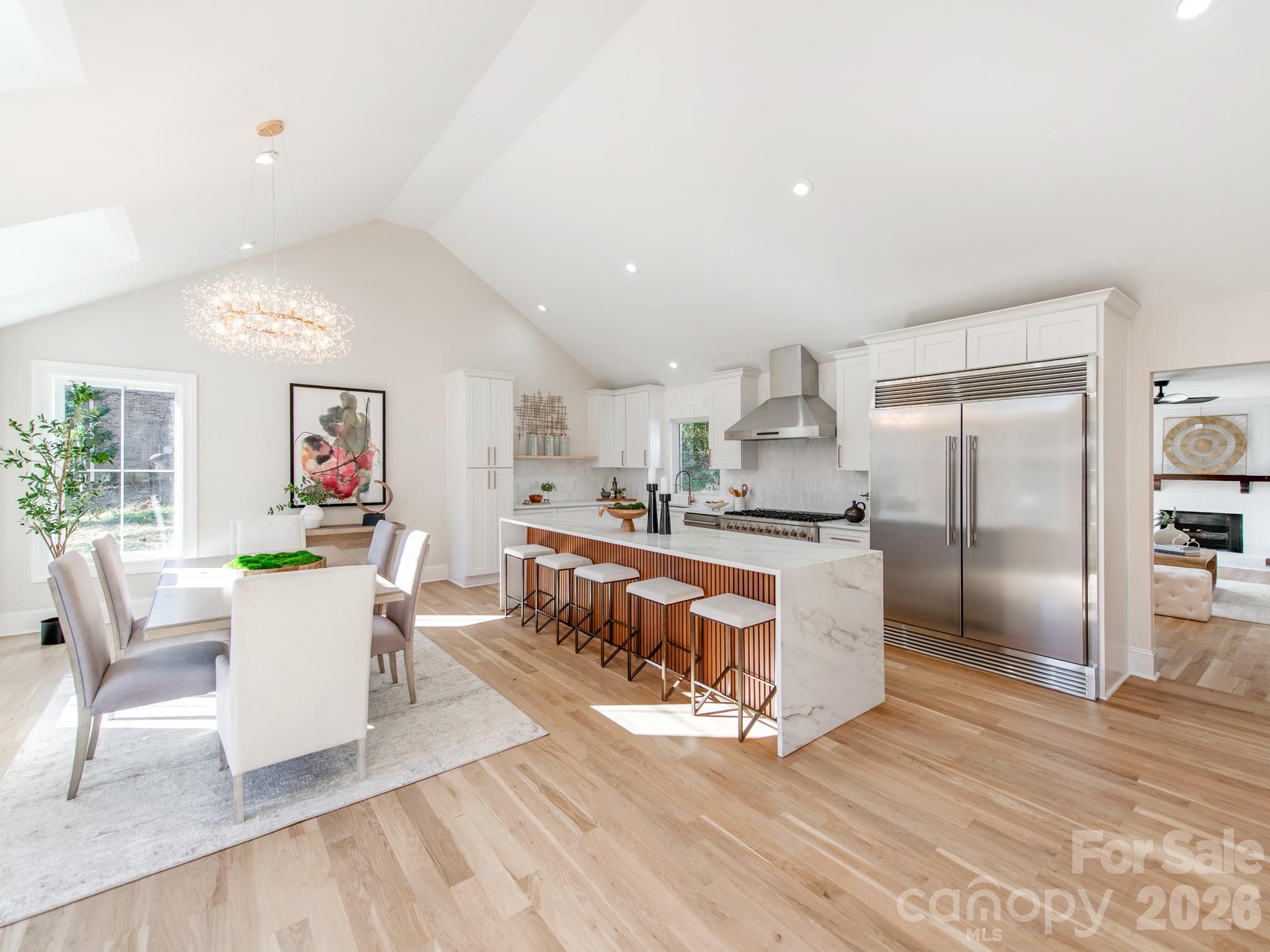 2801 Huntingtowne Farms Lane