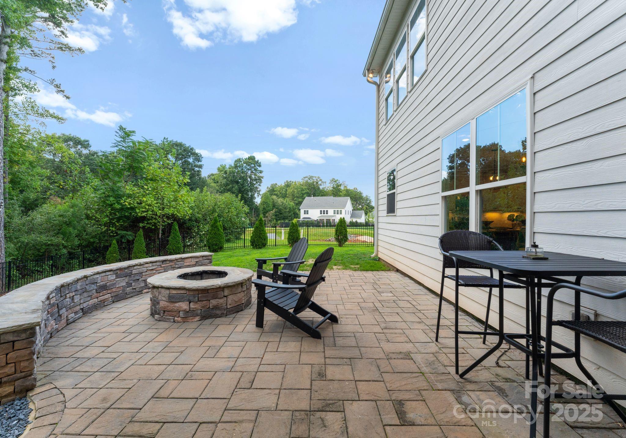 Mountain Glen - Residential