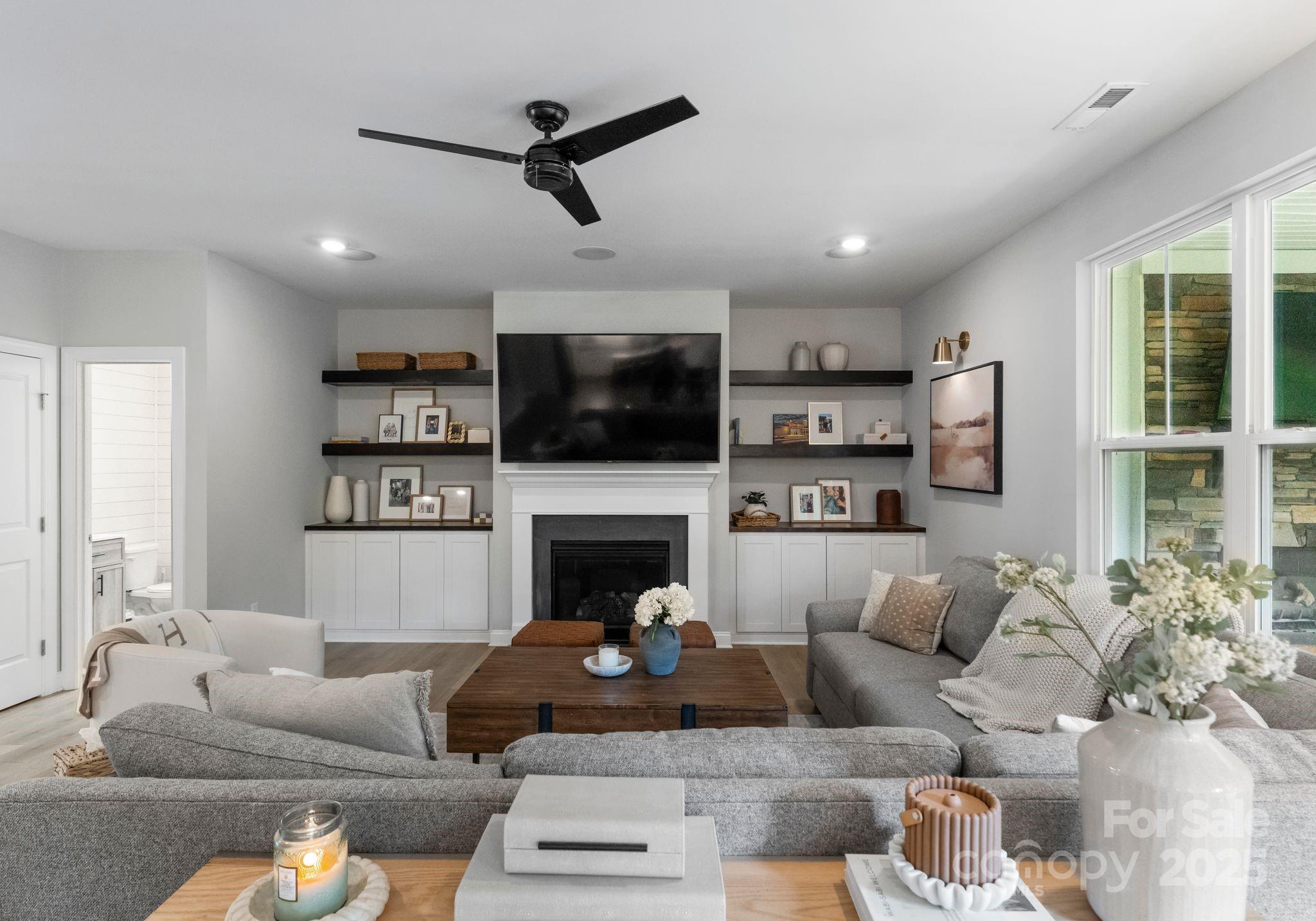 Mountain Glen - Residential