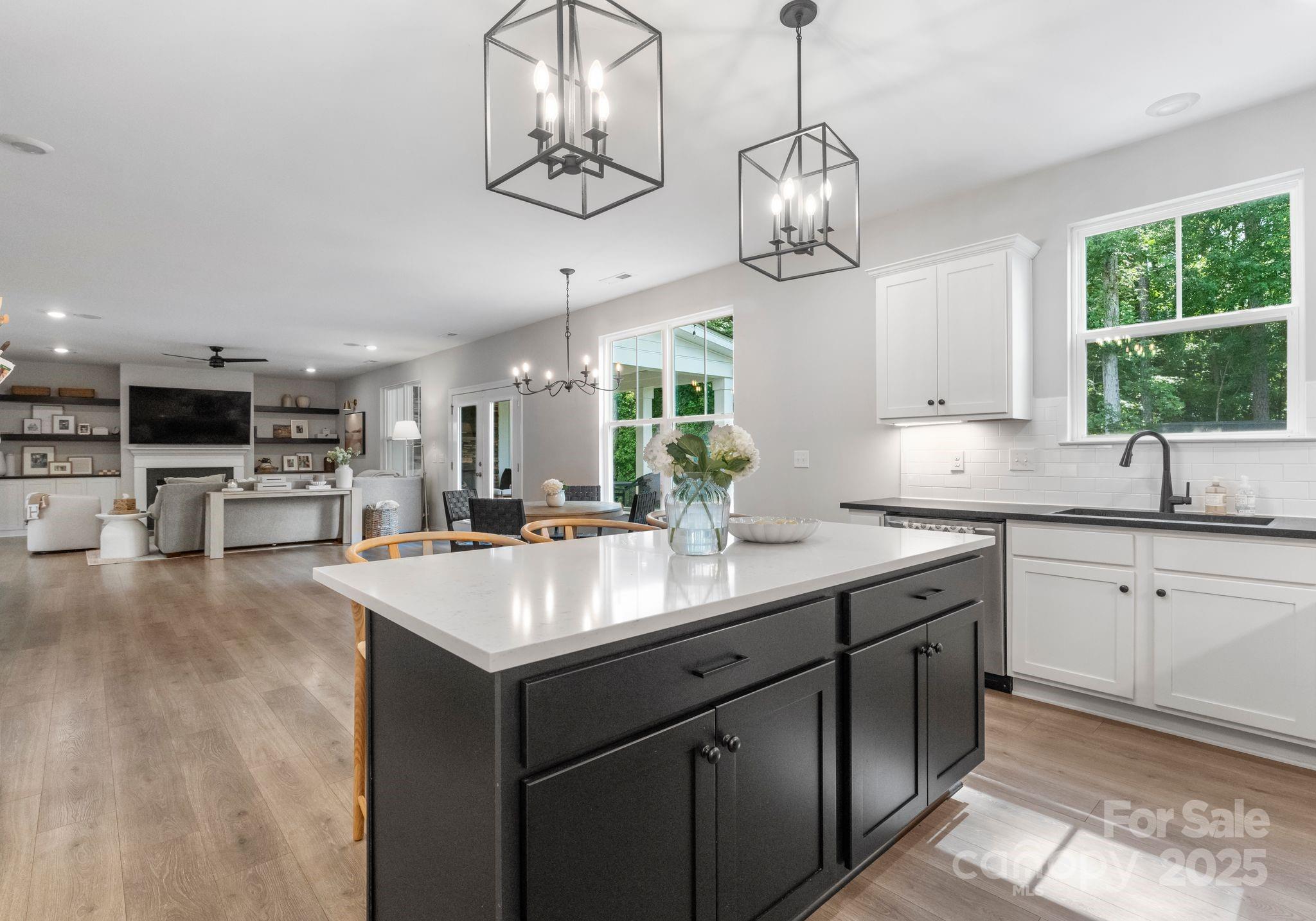 Mountain Glen - Residential