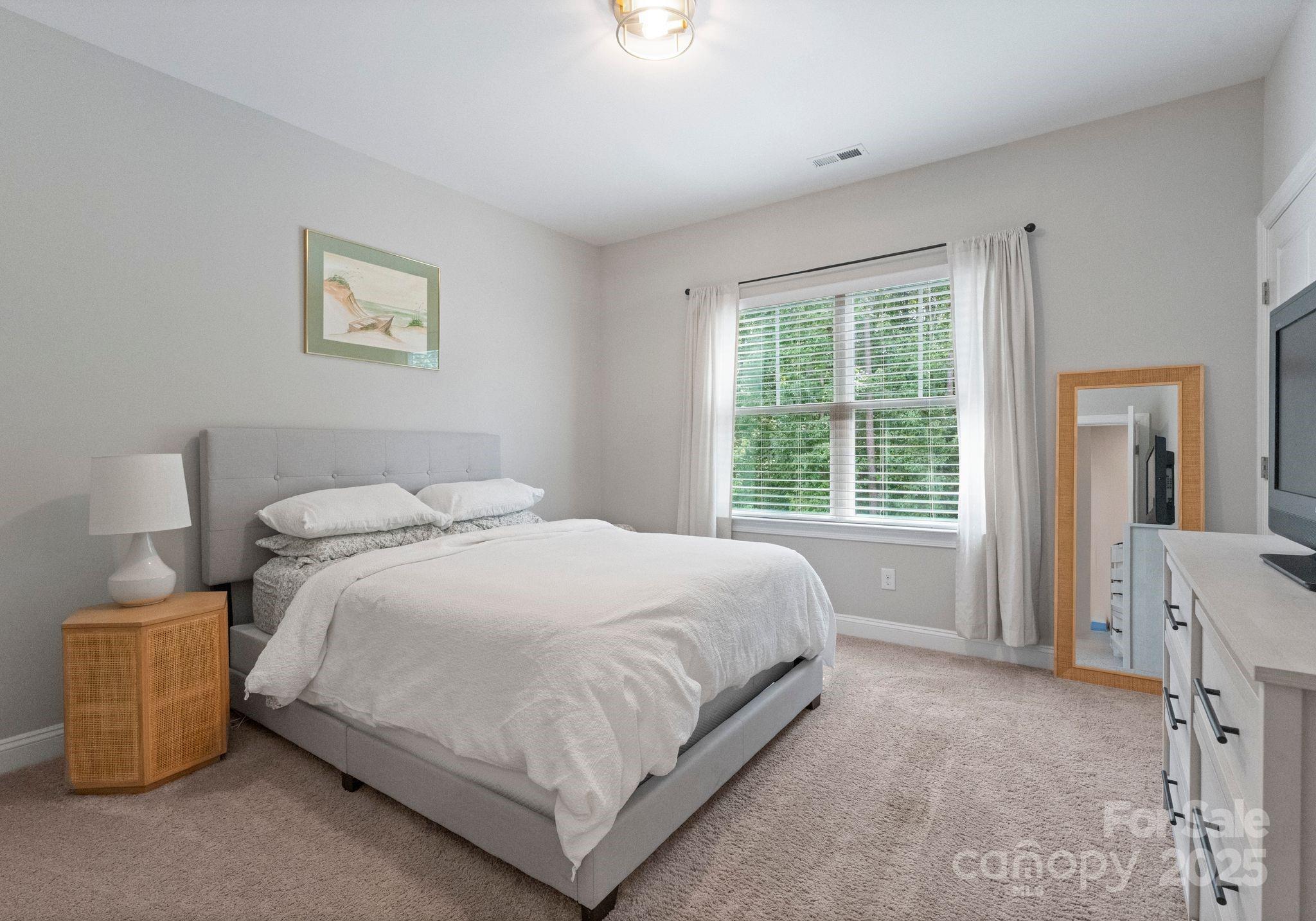 Mountain Glen - Residential