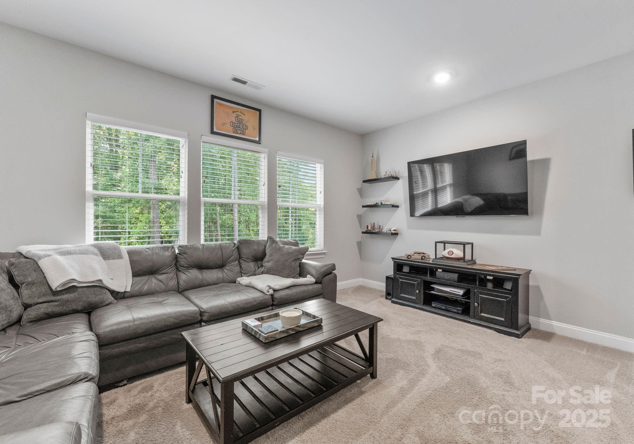 Mountain Glen - Residential