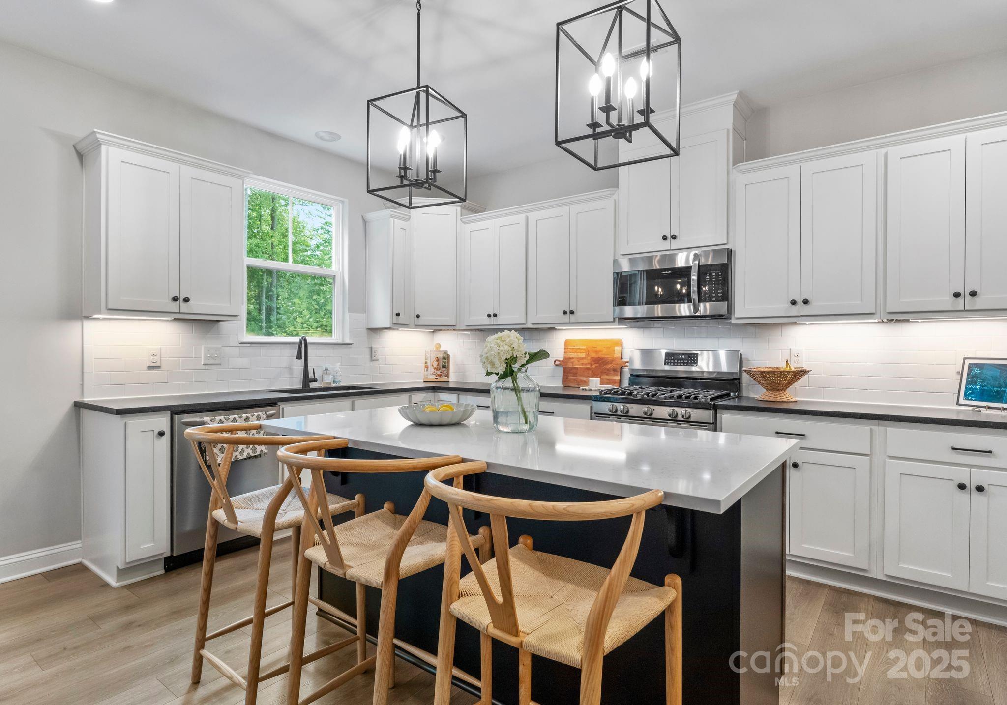 Mountain Glen - Residential