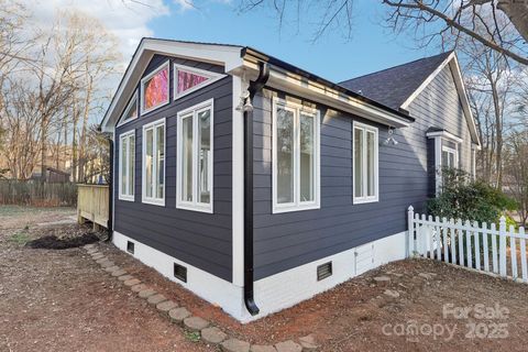 A home in Huntersville