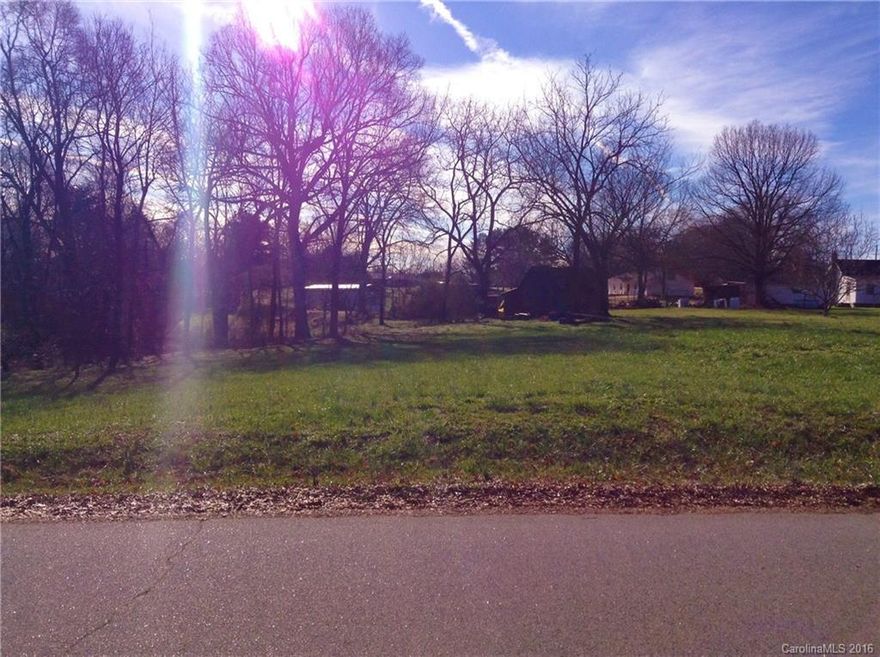 157.4  feet of road frontage