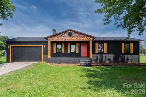 Photo of 112 Robinette Lane, Statesville, NC 28625 (MLS # 4412009)