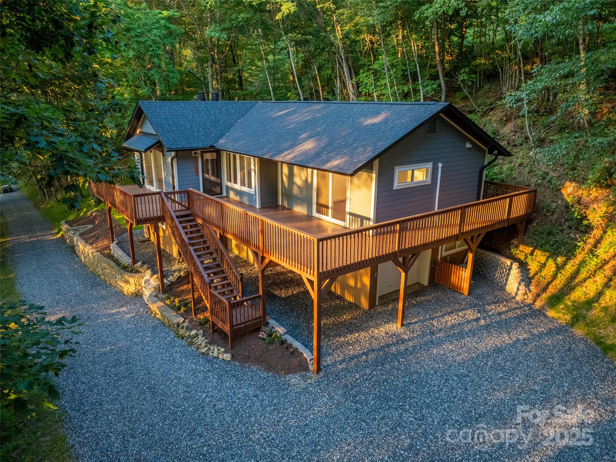 Wolf Laurel - Residential