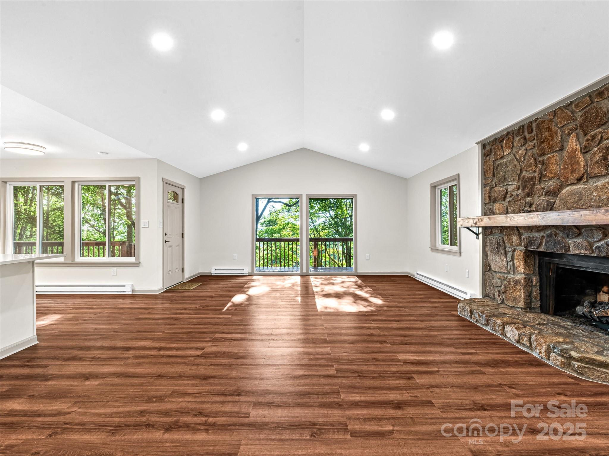 Wolf Laurel - Residential