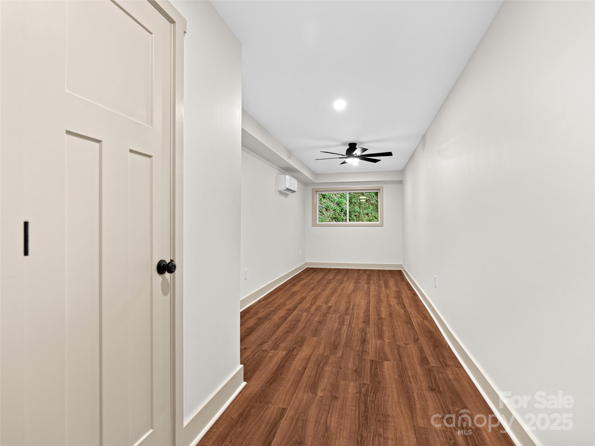 Wolf Laurel - Residential