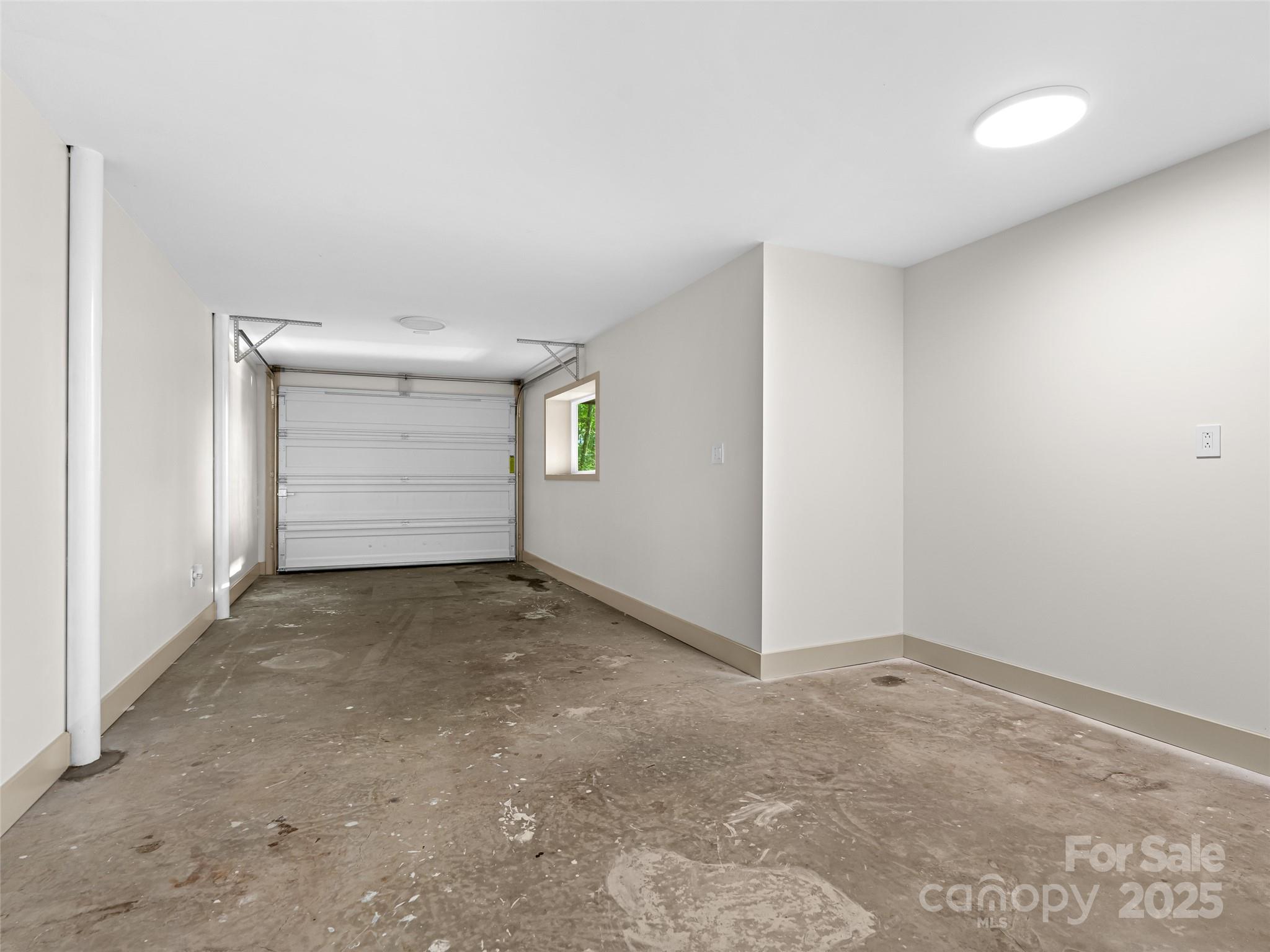 Wolf Laurel - Residential